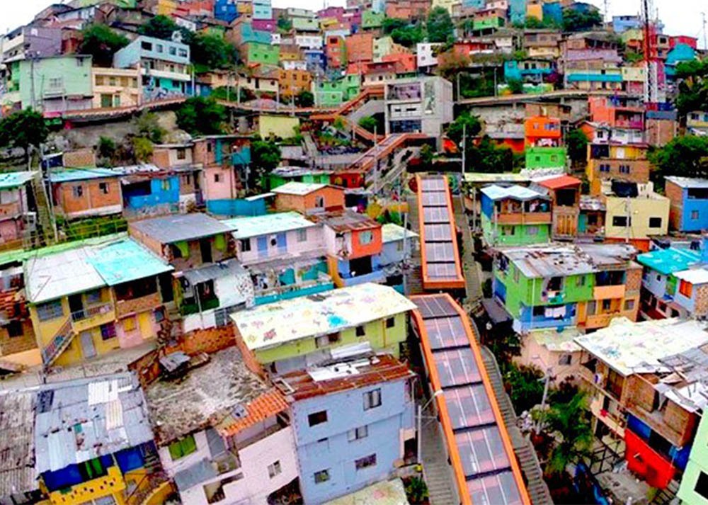 ESCALERAS_ELECTRICAS_COMUNA13